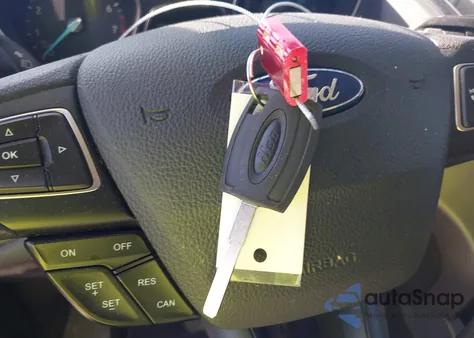 2018 Ford Escape Se from USA, damaged, VIN 1FMCU9GD1JUC56667